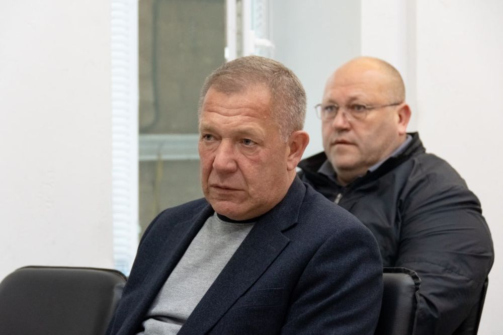 ������ ��������: ����� ������� ���������, ����������� ���������� � ������������ 80-����� ������ � ������� ������������� �����