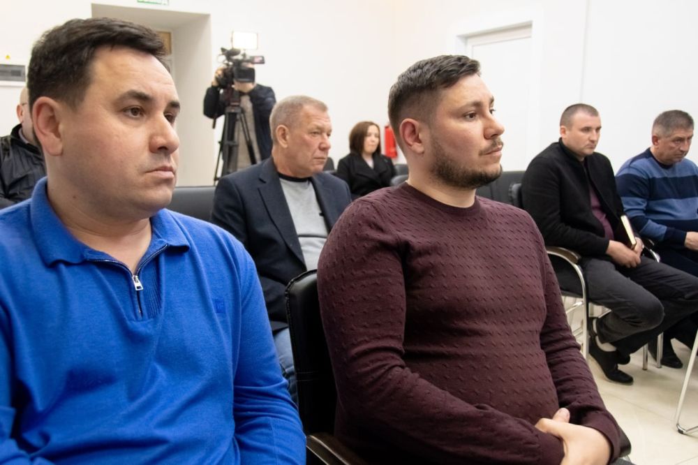 ������ ��������: ����� ������� ���������, ����������� ���������� � ������������ 80-����� ������ � ������� ������������� �����