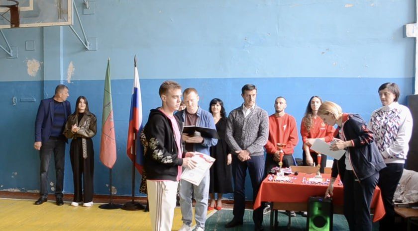 «Серебряный мяч». В Мелитополе определили лучших волейболистов среди школьников