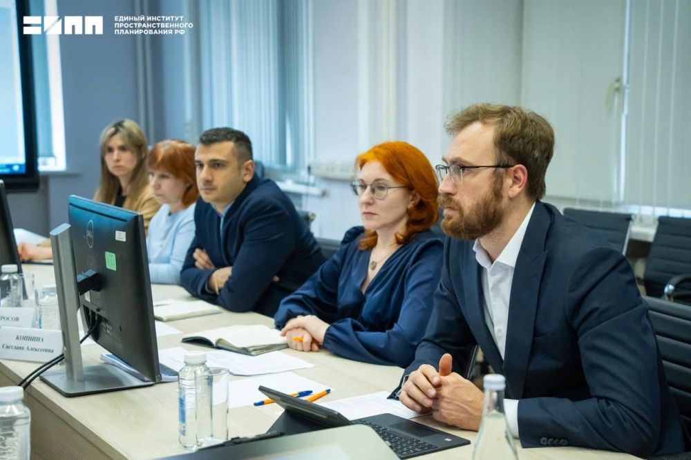 Директор ЕИПП РФ провела рабочую встречу с и.о. министра строительства и ЖКХ Запорожской области