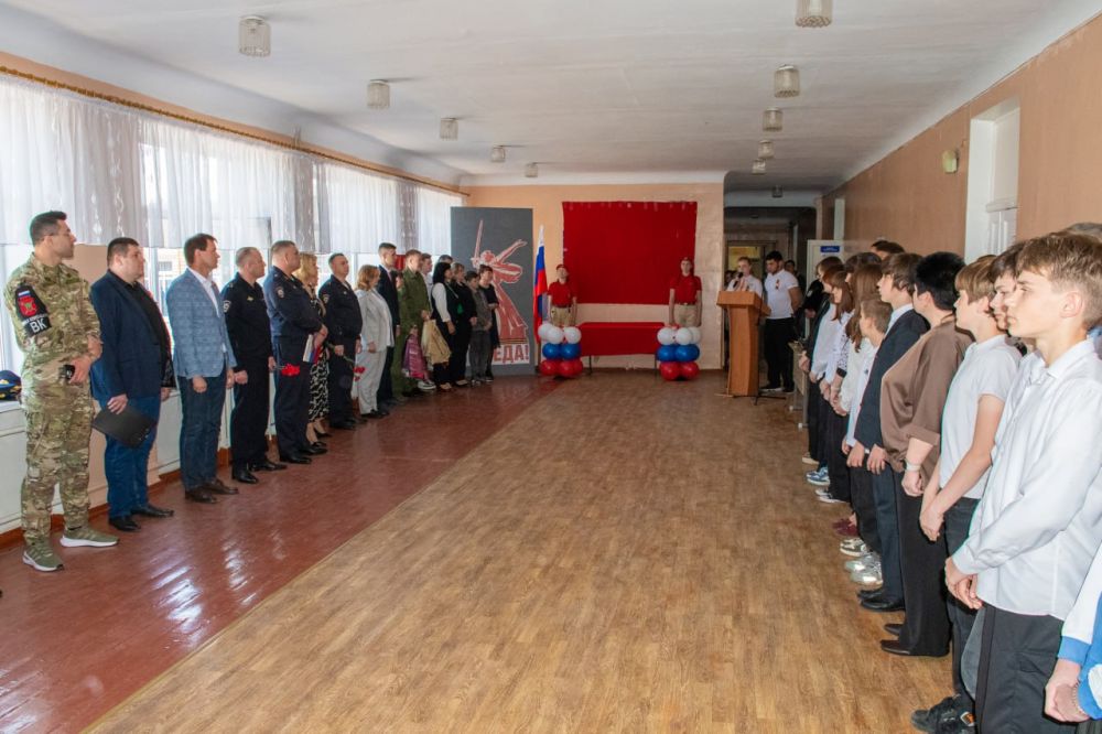В Запорожской области открыли «Парту Героя» в честь сотрудника ОВД Мищенко Александра Сергеевича, погибшего при исполнении служебных обязанностей
