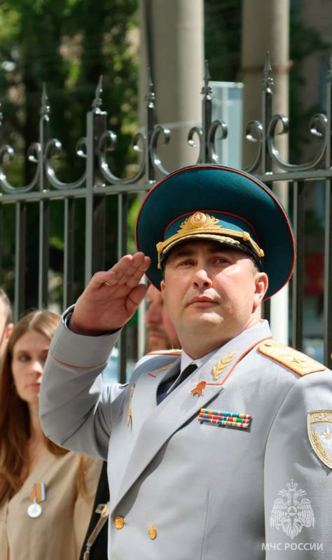 Памятный монумент героям огненного фронта в День пожарной охраны открыли в Запорожской области