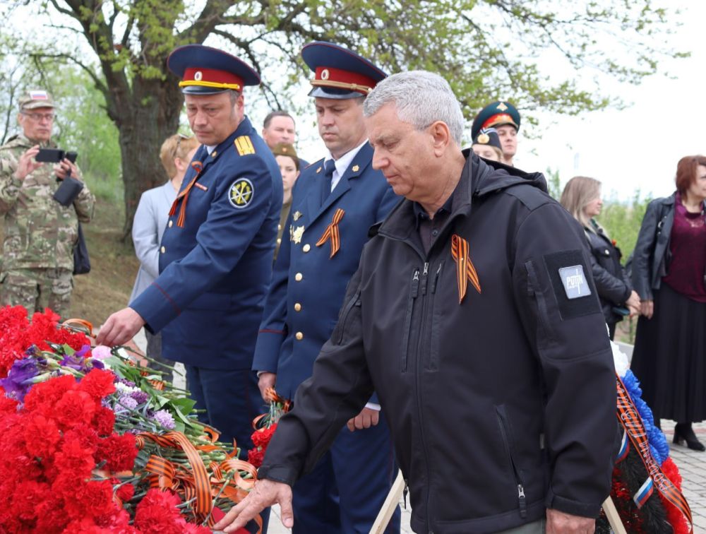 Накануне Дня Победы состоялось торжественное перезахоронение останков 21 красноармейца на мемориале в селе Мордвиновка