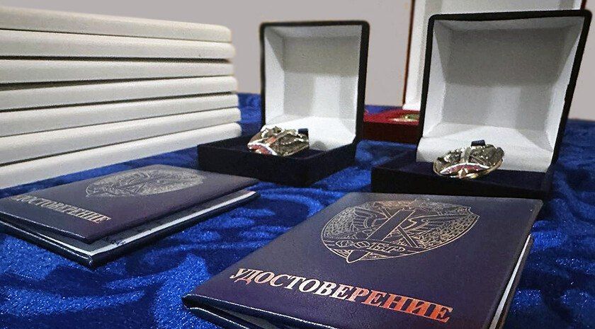 В Мелитополе бойцам спецназа Росгвардии вручили награды