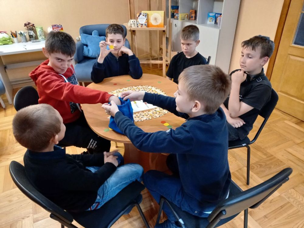 15.05.2025г. психологами отделения социальной помощи семьям с детьми г. Мелитополь ГБУ «Комплексный центр социального обслуживания населения» МТ и СП ЗО для детей из семей, находящихся в трудной жизненной ситуации, была...