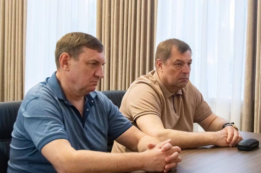 Галина Данильченко: Сегодня с председателем Рязанской городской Думы III созыва Татьяной Николаевной Панфиловой и главой администрации города Рязань Виталием Евгеньевичем Артёмовым работаем в Мелитополе Запорожской области