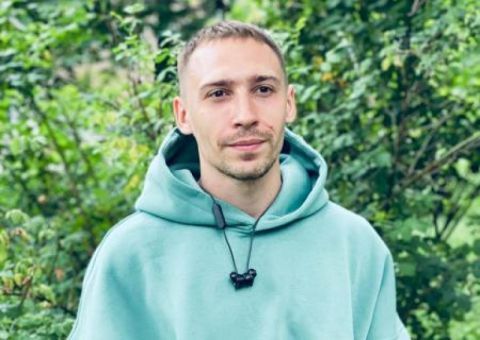 Игорь Гомольский: Самое жуткое на войне - это вовсе не дыхание смерти в доверчиво подставленный затылок, а это самое ощущение безнадеги