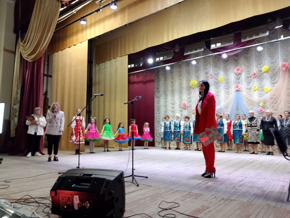 В структурных подразделениях муниципального казенное учреждение культуры «Дворец культуры железнодорожников» стартовали отчетные концерты творческих коллективов