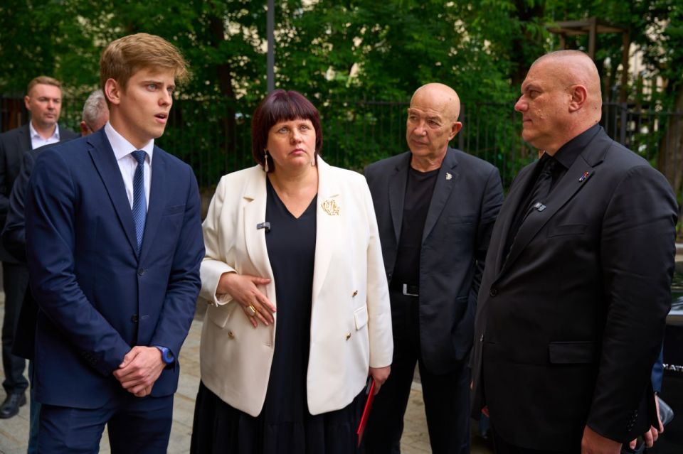 ЛДПР и партия «Единая Сербия» подписали Соглашение о сотрудничестве ЛДПР и партия «Единая Сербия» подписали Соглашение о сотрудничестве