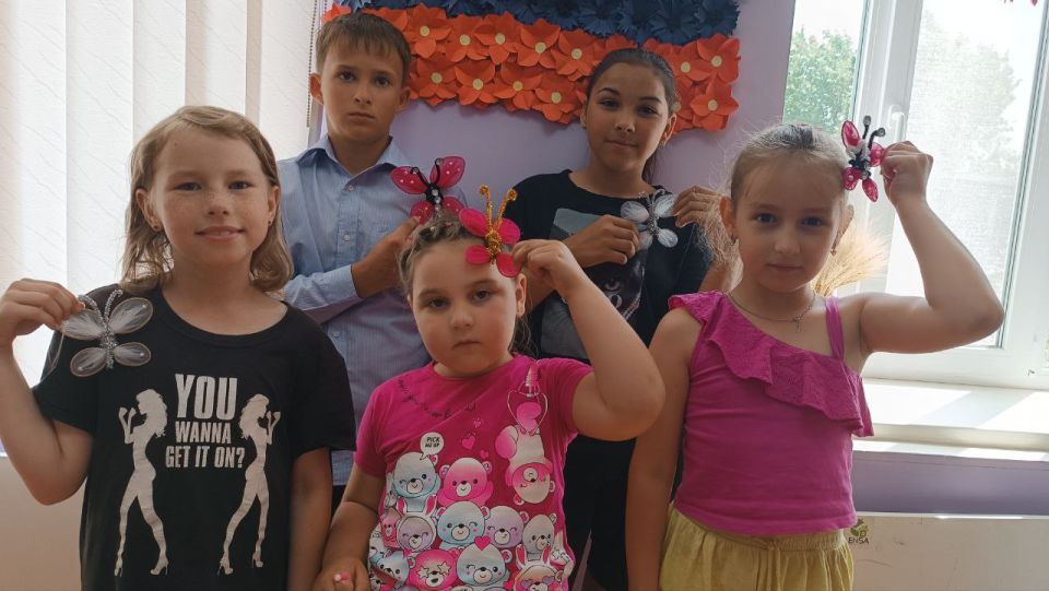 В клубе досуга села Обильное — мастер-класс ко Дню бабочек В клубе досуга села Обильное — мастер-класс ко Дню бабочек
