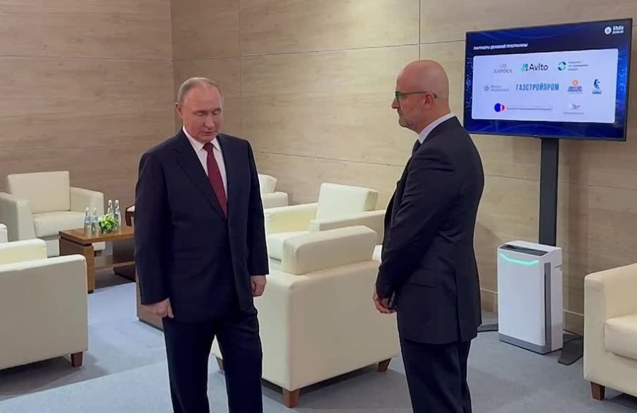 Президент России Владимир Путин дал интервью &quot;Sky News Arabia&quot;, в котором заявил: