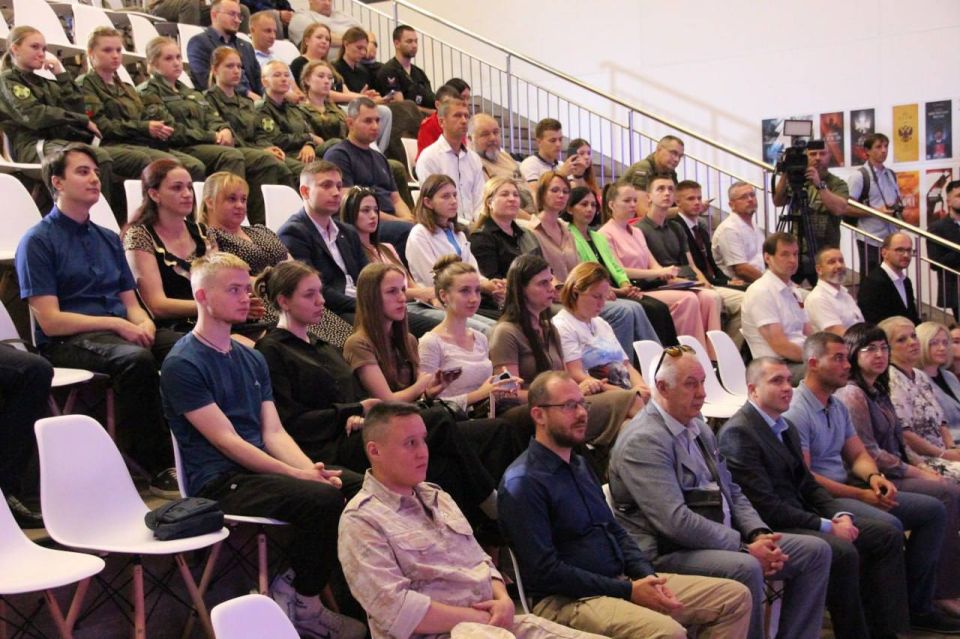 RUTUBE открыл первую в России видеостудию для блогеров в Мелитополе RUTUBE открыл первую в России видеостудию для блогеров в Мелитополе