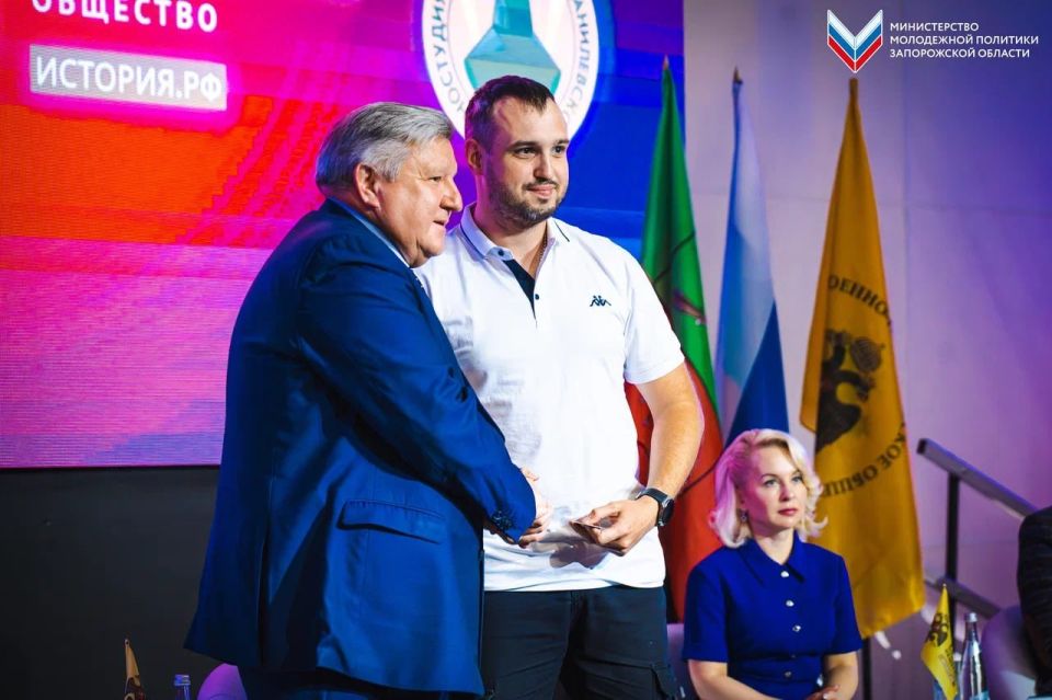 � ���������� ������ �������� ������ ������ ��� ������� �������� �� ������������ �����������