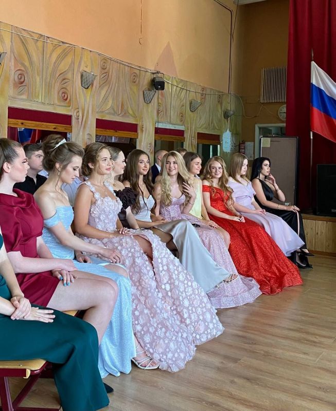 Сергей Золотарёв: Сегодня в городском округе Мелитополь прошли выпускные вечера Сергей Золотарёв: Сегодня в городском округе Мелитополь прошли выпускные вечера