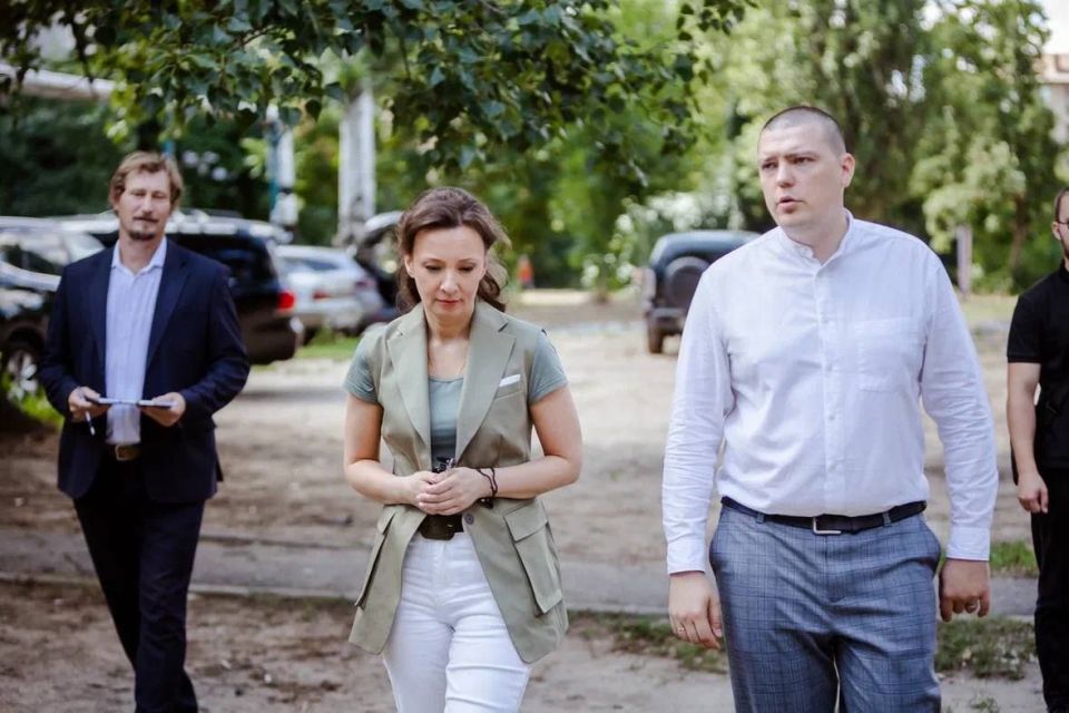 Анна Кузнецова: В Мелитополе как и по всей стране этм летом вовсю идет наш мониторинг «Безопасность детства»! Анна Кузнецова: В Мелитополе как и по всей стране этм летом вовсю идет наш мониторинг «Безопасность детства»!