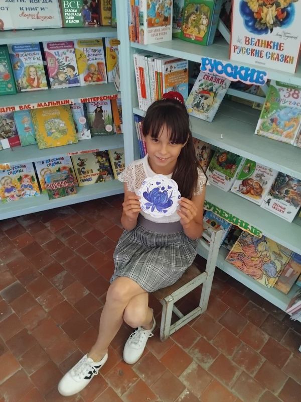 Знакомство с народным промыслом — Гжель Знакомство с народным промыслом — Гжель