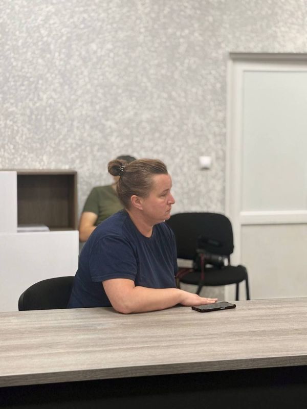 Анна Кузнецова провела прием граждан в Мелитополе Анна Кузнецова провела прием граждан в Мелитополе