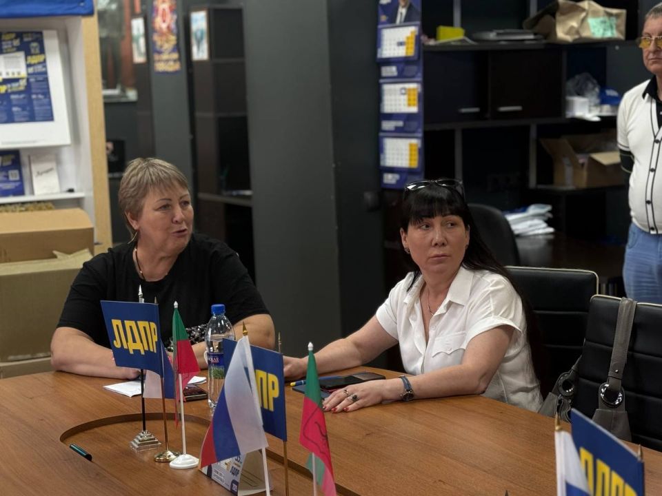 Круглый стол по вопросам благоустройства Мелитополя Круглый стол по вопросам благоустройства Мелитополя