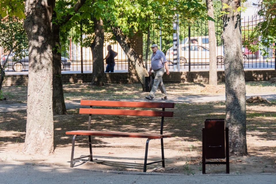 В рамках народной программы в Мелитополе завершили благоустройство сквера на улице Ломоносова В рамках народной программы в Мелитополе завершили благоустройство сквера на улице Ломоносова