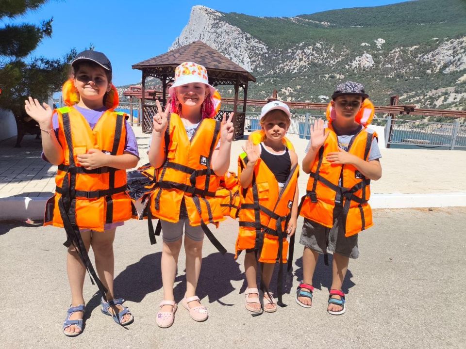 Отдых детей из Мелитопольского муниципального округа в лагере «Ласпи»