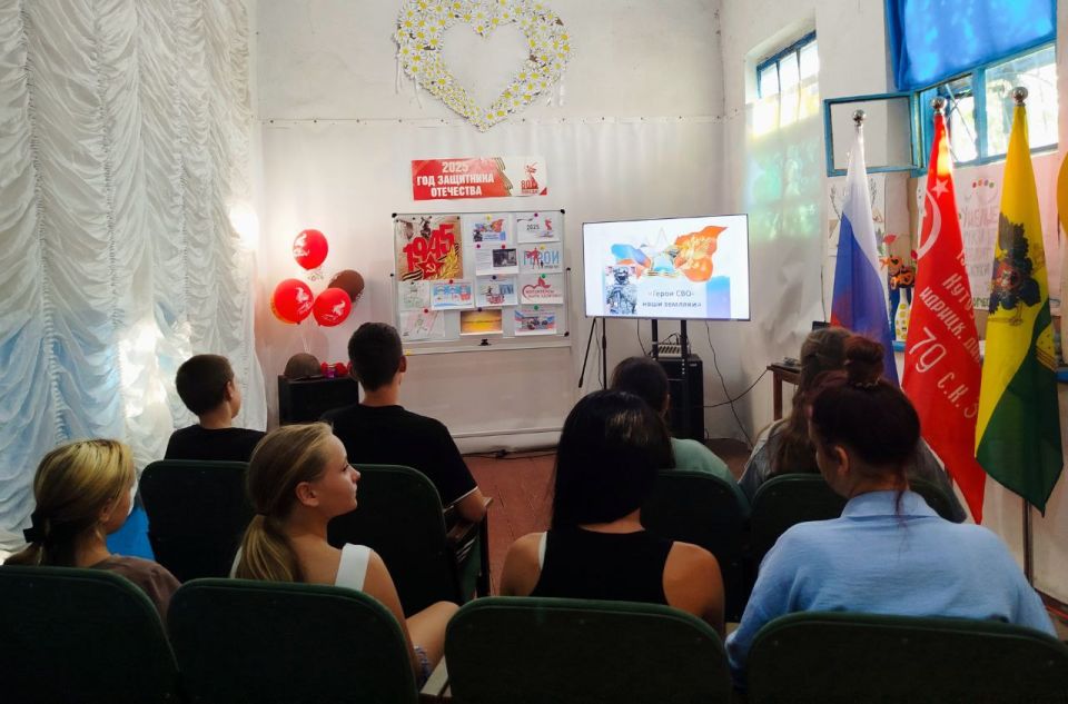 23 июля в рамках празднования года Защитника Отечества и 80-й годовщины Победы в  Великой Отечественной войне, в Новенском сельском клубе состоялся информационный час: