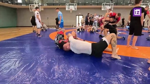 &quot;   100% &quot;.   UFC         -    