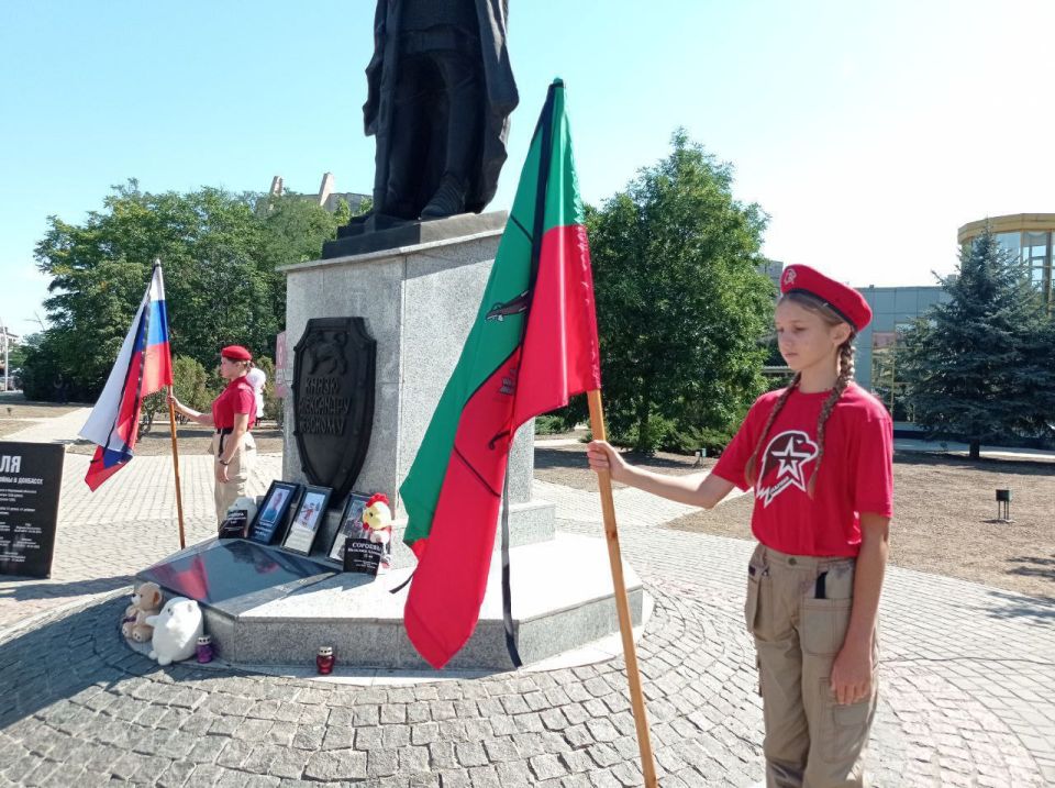 День памяти детей, погибших под обстрелами День памяти детей, погибших под обстрелами