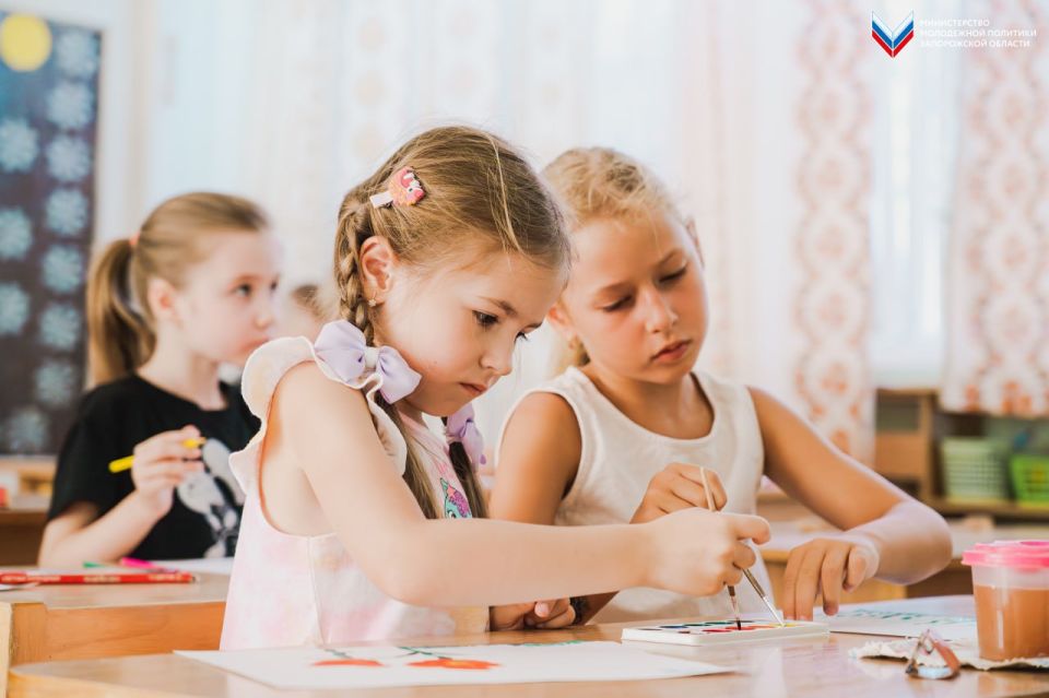 Поддерживаем ветеранов: передаем добро через детские рисунки! Поддерживаем ветеранов: передаем добро через детские рисунки!