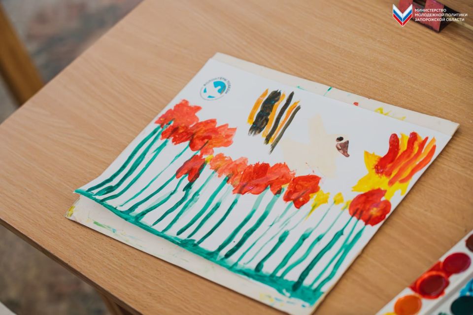 Поддерживаем ветеранов: передаем добро через детские рисунки! Поддерживаем ветеранов: передаем добро через детские рисунки!