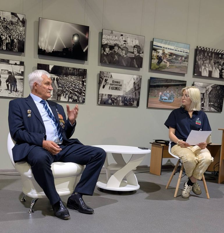 Морская доблесть: встреча с мичманом-подводником Виктором Олениным!