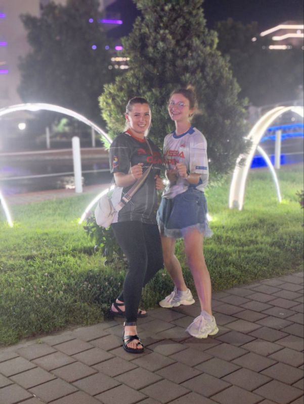            Russia Open  !