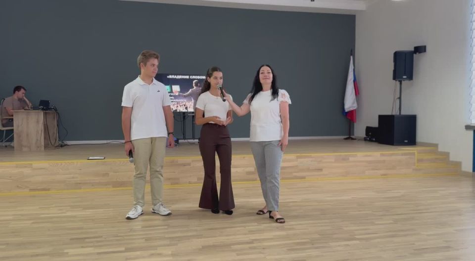 Сегодня во ДК Железнодорожников прошла увлекательная программа