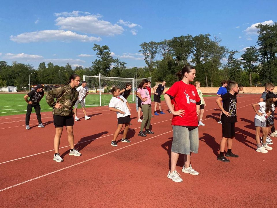 Мелитопольцы приняли участие в спортивном мероприятии ко Дню физкультурника Мелитопольцы приняли участие в спортивном мероприятии ко Дню физкультурника