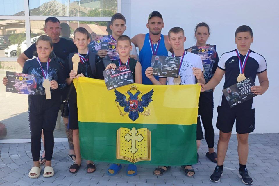 Сергей Золотарёв: Уважаемые спортсмены, учителя физической культуры, ветераны спорта и все сторонники активного и здорового образа жизни Сергей Золотарёв: Уважаемые спортсмены, учителя физической культуры, ветераны спорта и все сторонники активного и здорового образа жизни