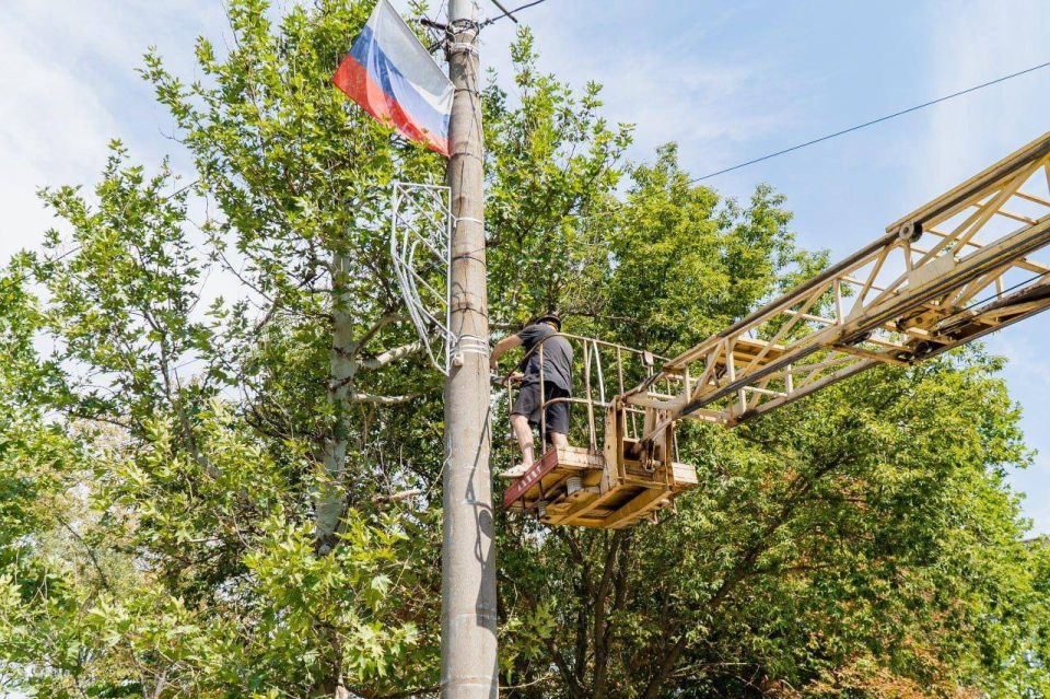 Мелитополь становится ярче Мелитополь становится ярче