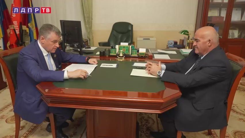 Должна быть создана программа развития малых городов России и принят соответствующий закон