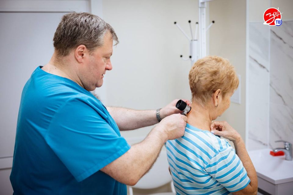 В онкодиспансере города Мелитополя состоялась акция «День здоровой кожи» В онкодиспансере города Мелитополя состоялась акция «День здоровой кожи»