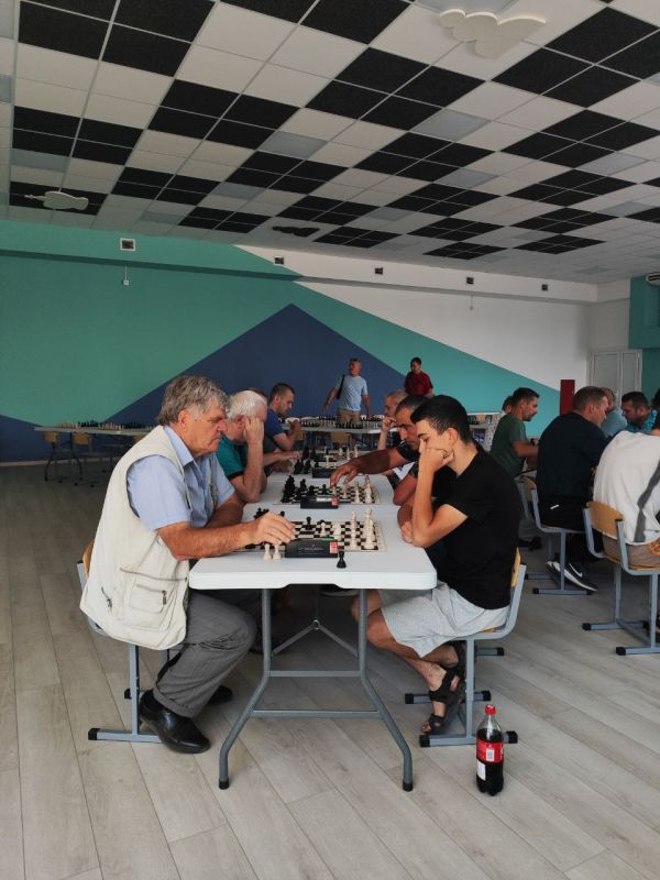 В минувшую субботу в Мелитополе состоялся 5-й тур турнира "Герои шахматной доски"! В минувшую субботу в Мелитополе состоялся 5-й тур турнира "Герои шахматной доски"!