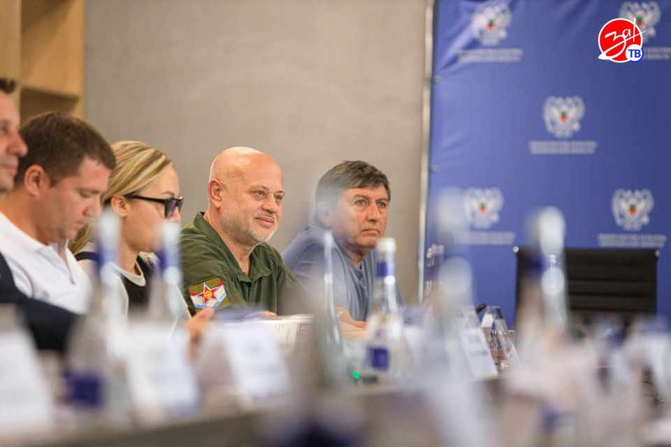 В Мелитополе состоялась рабочая встреча Правительств Дагестана и Запорожской области В Мелитополе состоялась рабочая встреча Правительств Дагестана и Запорожской области