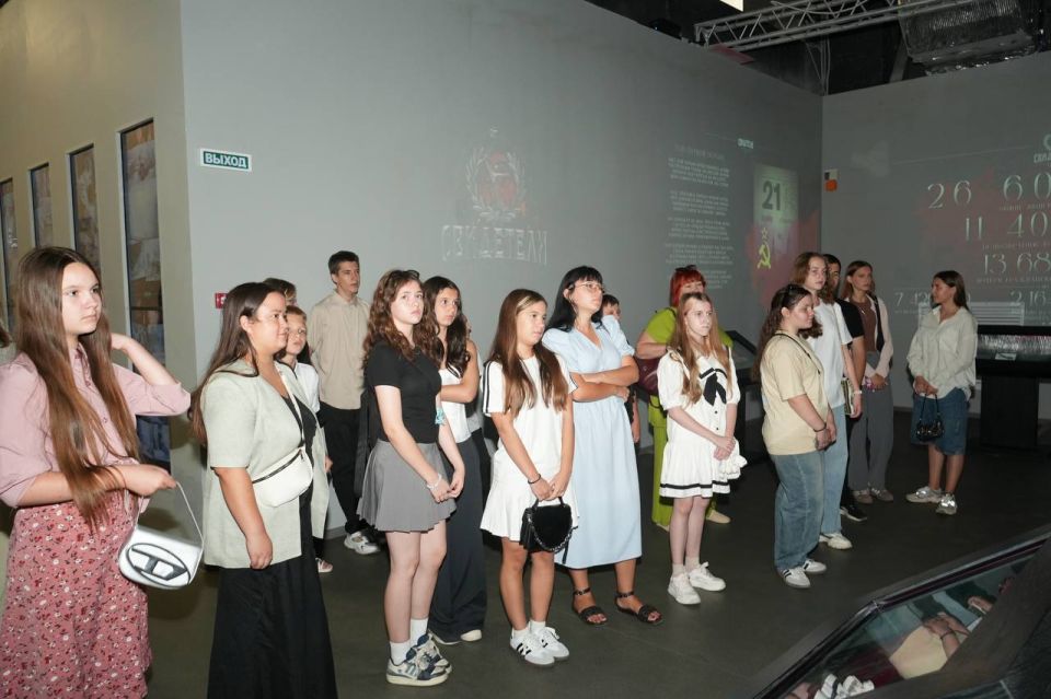 Связующая нить. Учащиеся ГБУ ОО ЗО «СОШ №5 им. пионера-героя ВОВ Володи Дубинина» г. Мелитополь стали участниками увлекательного и познавательного мероприятия в музее "Россия – моя история" Связующая нить. Учащиеся ГБУ ОО ЗО «СОШ №5 им. пионера-героя ВОВ Володи Дубинина» г. Мелитополь стали участниками увлекательного и познавательного мероприятия в музее "Россия – моя история"