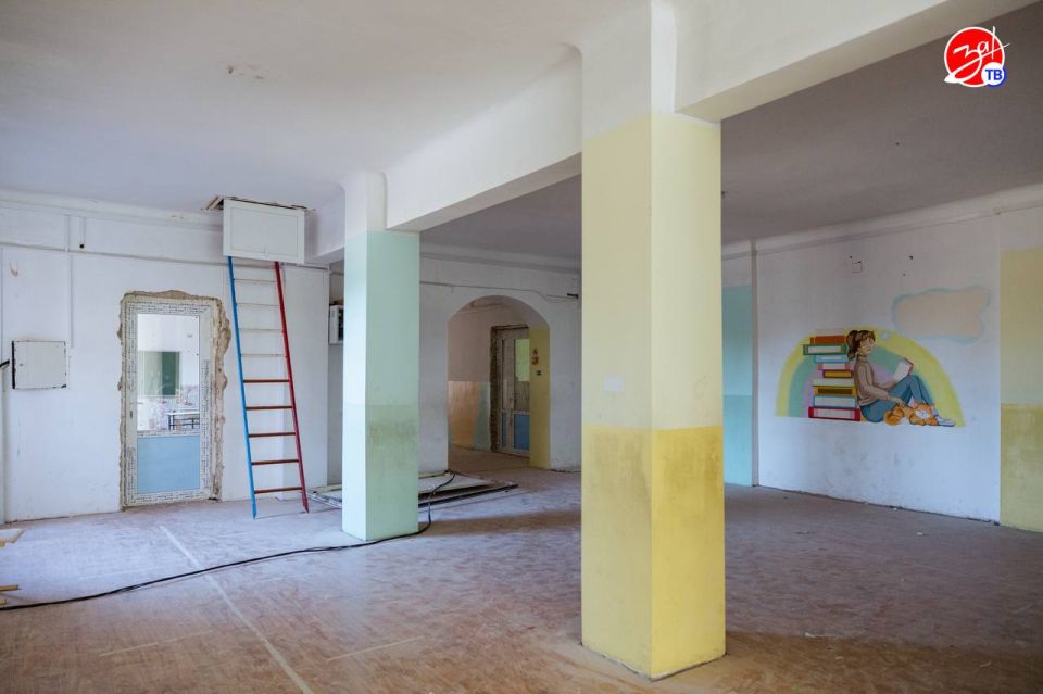 В Мелитополе продолжается капитальный ремонт школ В Мелитополе продолжается капитальный ремонт школ