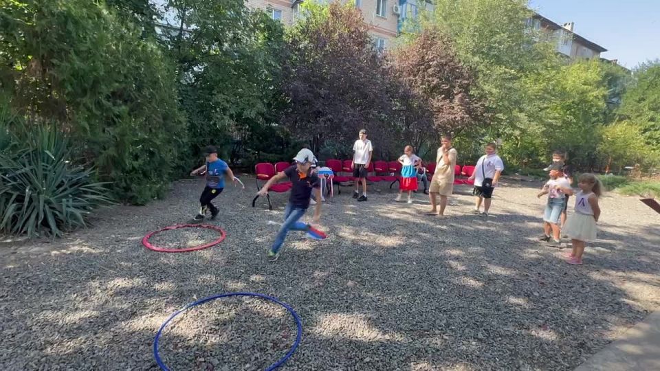 В Запорожской области отметили День Государственного флага России