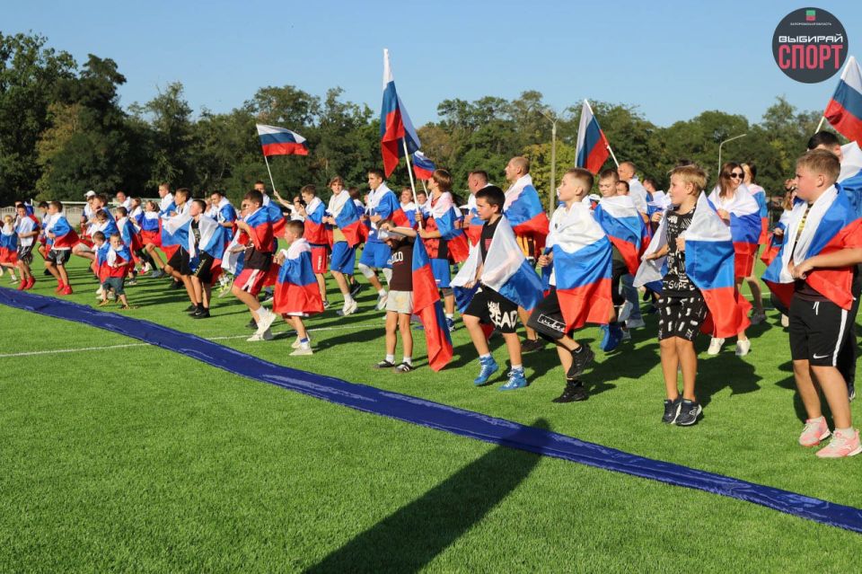 Константин Зайцев: Запорожская область отметила День Государственного флага масштабным патриотическим забегом! Константин Зайцев: Запорожская область отметила День Государственного флага масштабным патриотическим забегом!