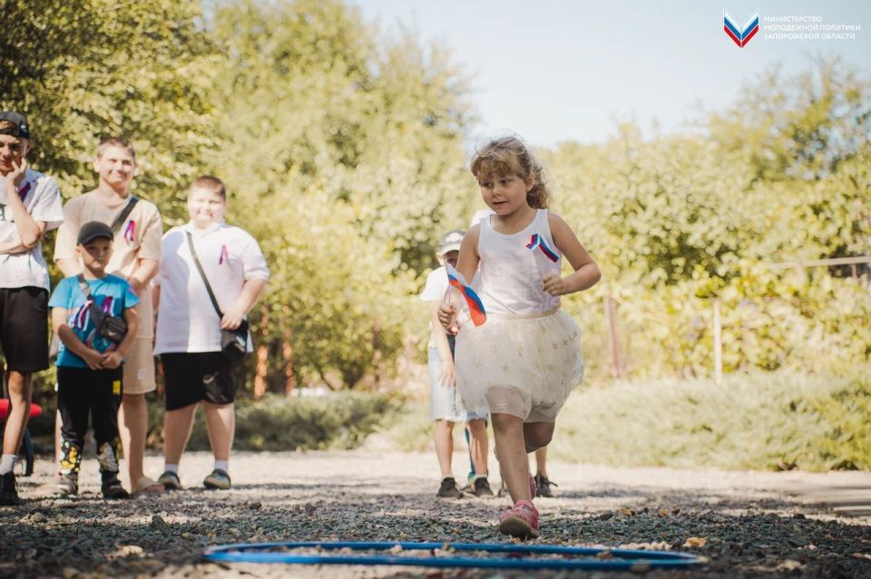 Викторина «Знатоки символики России»: чувство гордости, любви и уважения Викторина «Знатоки символики России»: чувство гордости, любви и уважения