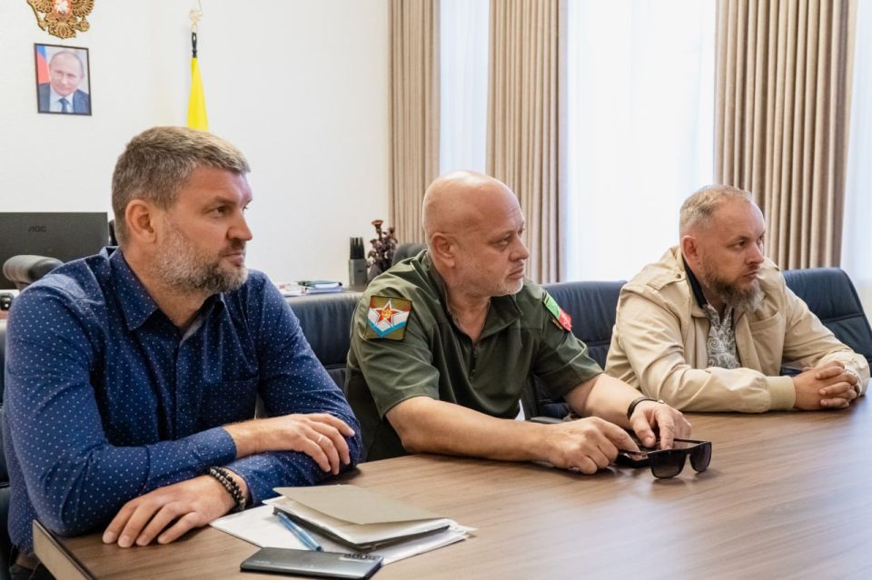 Сергей Золотарёв: Встреча с министром ЖКХ: вопросы Мелитополя озвучены Сергей Золотарёв: Встреча с министром ЖКХ: вопросы Мелитополя озвучены