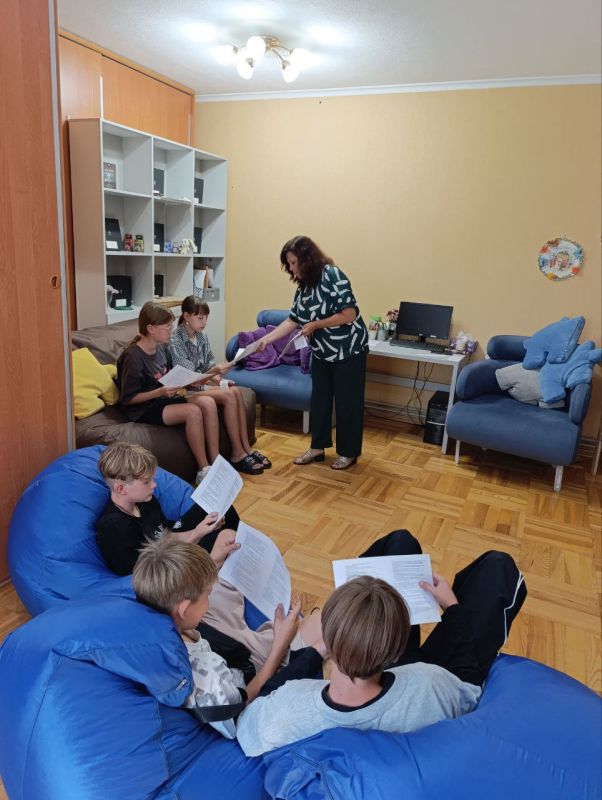 25.08.2025 г. психологами отделения социальной помощи семьям с детьми г. Мелитополь ГБУ «Комплексный центр социального обслуживания населения» МТ и СП ЗО для детей из семей, находящихся в трудной жизненной ситуации, был... 25.08.2025 г. психологами отделения социальной помощи семьям с детьми г. Мелитополь ГБУ «Комплексный центр социального обслуживания населения» МТ и СП ЗО для детей из семей, находящихся в трудной жизненной ситуации, был...