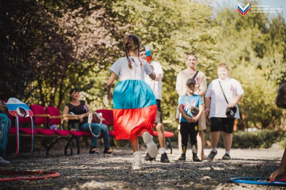 Викторина «Знатоки символики России»: чувство гордости, любви и уважения Викторина «Знатоки символики России»: чувство гордости, любви и уважения