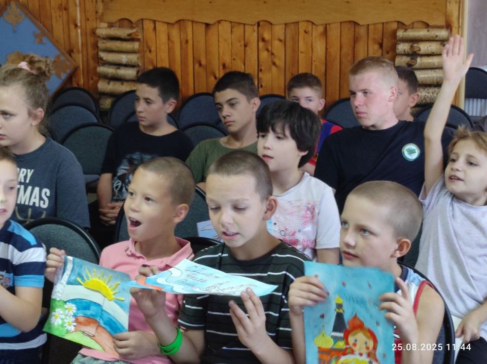 Председатель территориальной избирательной комиссии № 2 посетила Мелитопольский городской центр социально-психологической реабилитации детей Председатель территориальной избирательной комиссии № 2 посетила Мелитопольский городской центр социально-психологической реабилитации детей