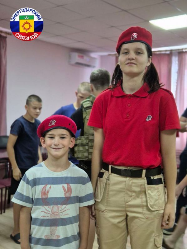 Сердце к сердцу. "Когда малыш берет тебя за руку, вернее, за палец, смотрит снизу вверх и спрашивает: "Вы к нам приехали?", хочется возвращаться сюда снова и снова Сердце к сердцу. "Когда малыш берет тебя за руку, вернее, за палец, смотрит снизу вверх и спрашивает: "Вы к нам приехали?", хочется возвращаться сюда снова и снова