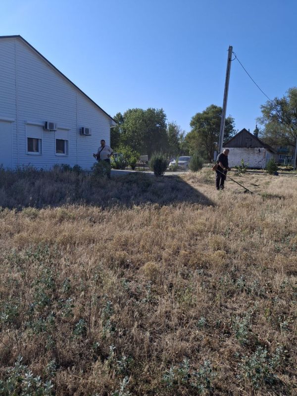 МБУ «Жилсервис» активно занимается уборкой и поддержанием чистоты в Новониколаевском территориальном отделе МБУ «Жилсервис» активно занимается уборкой и поддержанием чистоты в Новониколаевском территориальном отделе